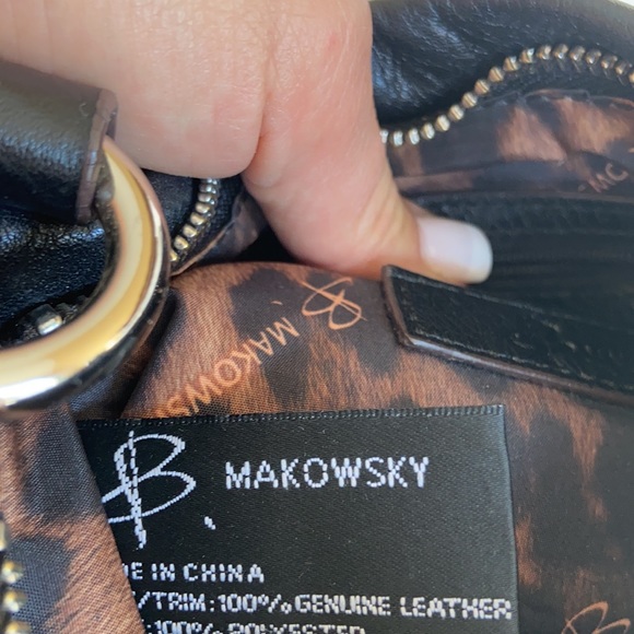 B.Makowsky Crossbody bag- Black - Picture 11 of 13